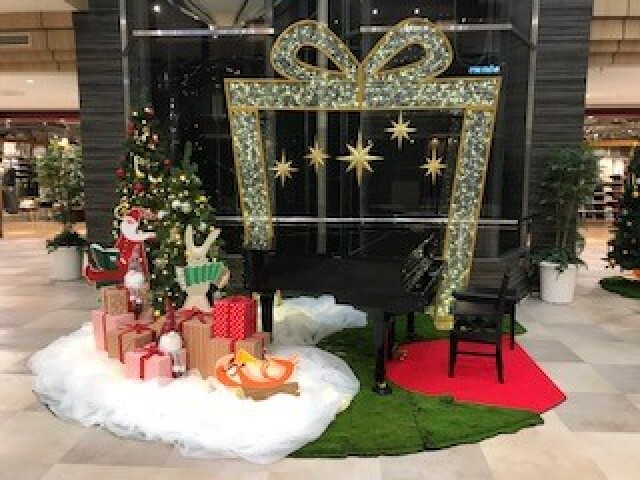 クリスマスツリー&イルミネーション|イベント&ニュース|アルパーク | 広島市西区、JR新井口駅前の大型ショッピングモール